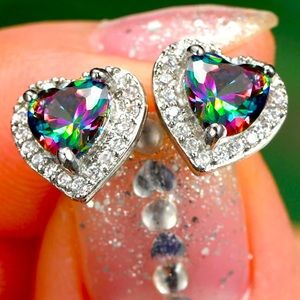 🆕Dainty Heart Zircon Multi-Color Gem Stud Earrings